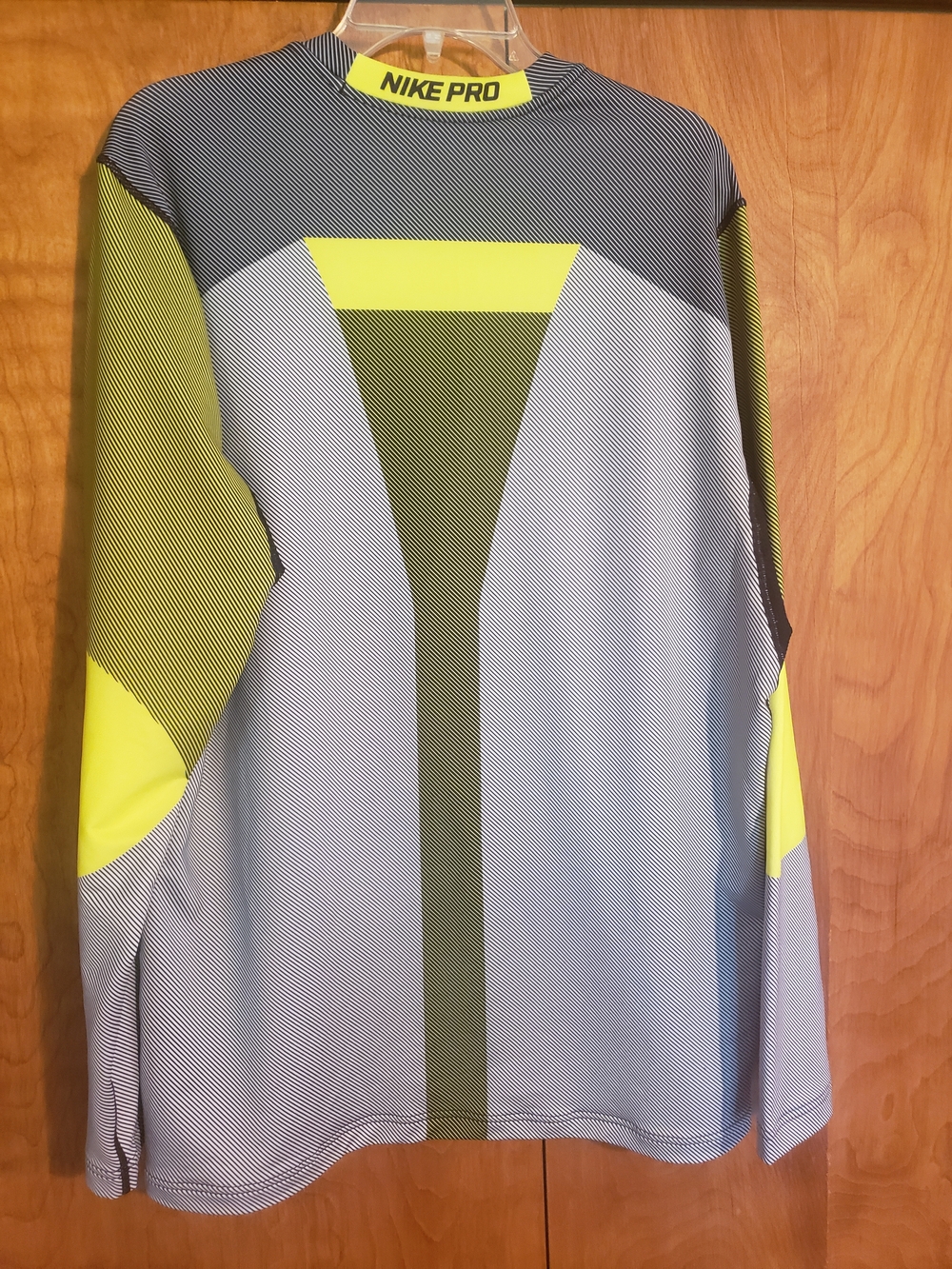 Nike Men's Long Sleeve Training Top — Gray with Neon Yellow Accents - Picture 4 of 7